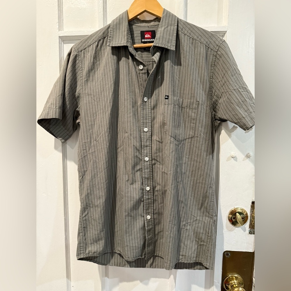Quiksilver Men's Gray Striped Shirt